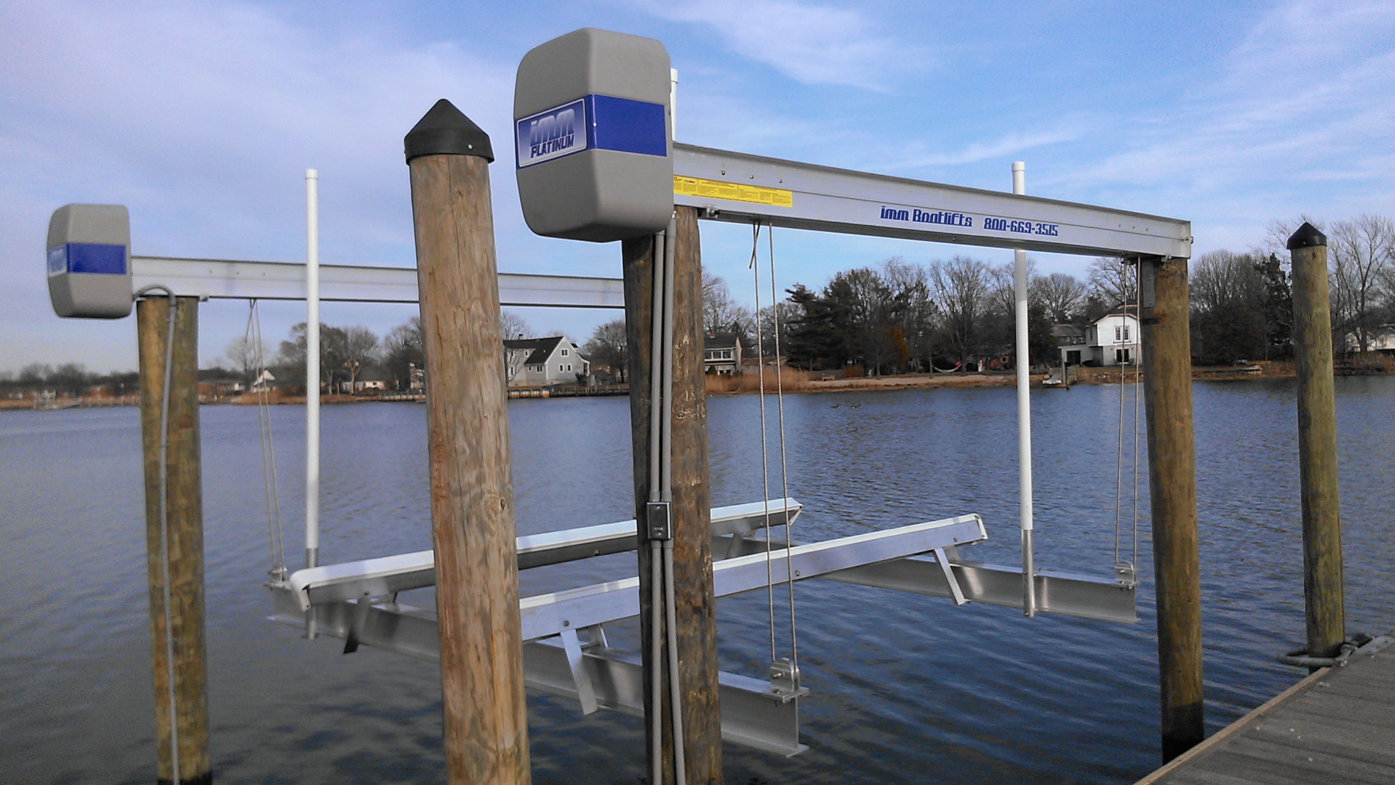 Boat-Lifts-NJ-Marine-Construction